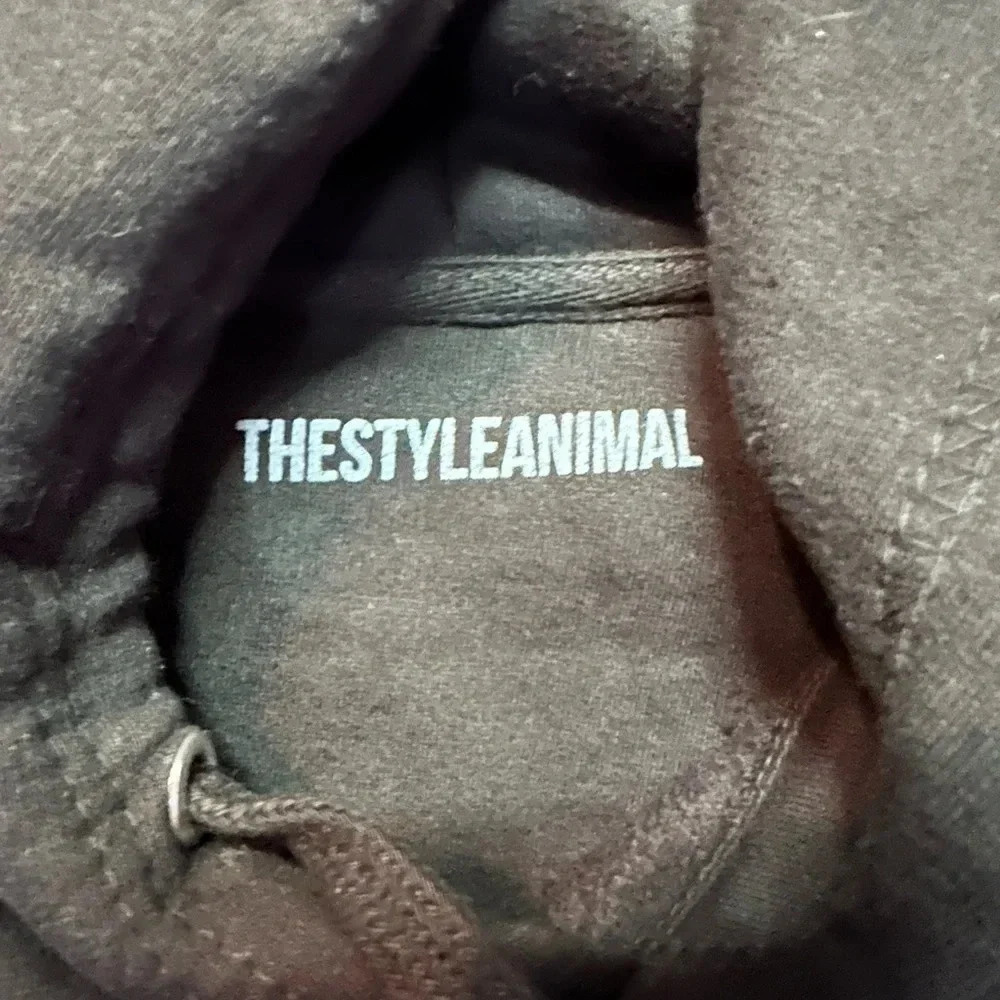 Brand new women’s hoodie xl - Picture 3 of 3